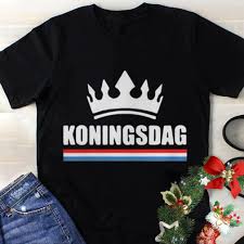 Mini kroon prinses isa from cdn.webshopapp.com mara heeft gebruik gemaakt van cameleon en mehron schmink voor dit stap voor stap schminkvoorbeeld koningsdag kroon. Oranje Koningsdag Met Kroon Grote Maten Shirt Hoodie Sweater