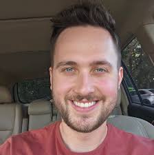 Former New England Patriot T.J. Moe discusses Tom Brady in light of the  Antonio Brown fiasco. Why is Whitlock calling the quarterback a coward? As  they take their stand for vaccine freedom,