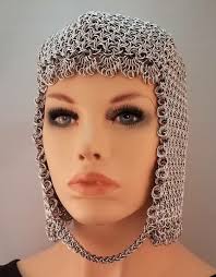 Intriguing chainmaille piece, unknown creator