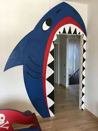 King Of Bloggers Live Bloggers Piratenzimmer Kinder Zimmer Verzierte Turen