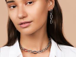 Boston Jewelers: Top Silver Jewelry Designs to Try this Year