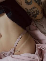 porpetane on X: bom dia ♡ t.cowjsw8bOT9C  X