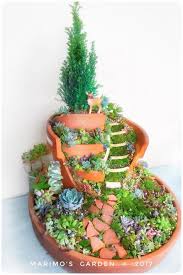 割れた鉢 多肉植物リメイク 割れ鉢 broken flower pot fairies garden サボテンガーデン 植木鉢 ガーデンクラフト