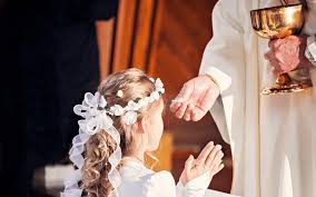 5 Reasons why the holy communion is so important - Books4Memories