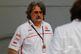 I piloti, i risultati, il calendario, i programmi, le gare e i circuiti dove si disputano i gran. Marco Simoncelli Vor Acht Jahren Todlich Verungluckt