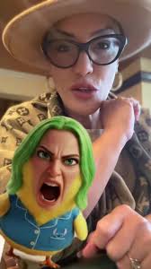 La rosa de Guadalupe @Jonathan @Larry Chryssomallis @parque🛝Amelia9 @La  tigresa2010 @tiaAngelinaCastro🇨🇺 @yocubanisima @LENIER @𝐌𝐚𝐲𝐤𝐞𝐥  𝐆𝐀𝐓𝐎® @Destino tolk