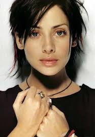 Under section 107 of the copyright act 1976, allowance is made for fair use for purposes such as criticism, comment, news reporting,… Hollywood Crush 8 Natalie Imbruglia Natalie Imbruglia Short Hair Styles Hair