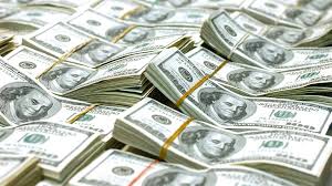 Banca comercială română a început să primească dosarele clienţilor care doresc să achiziţioneze o locuinţă prin programul 'prima casă 3' la dobânzi ce pornesc de la 4,76%/an, informează bcr. Compra De Dolares Del Bcr Una Senal Al Mercado Semana Economica