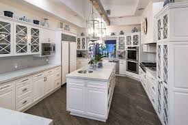 Maybe you would like to learn more about one of these? Rhobh Kyle Richards Lists Her Bel Air Home For 6 995m People Com
