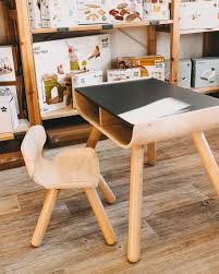 Plantoys Tisch Stuhl Fur Kinder In 2020 Kindertisch Und Stuhle Stuhle Fur Kinder Kindertisch