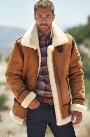 Pin Von Overland Sheepskin Co Auf Just Things Schaffellmantel Herren Mantel Manner Outfit
