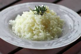 El arroz en esta receta será un gran complemento a platos como el mole poblano, asado de puerco, costillas cortas en salsa verde, y muchos otros guisos mexicanos; Receta De Arroz Blanco Sabroso