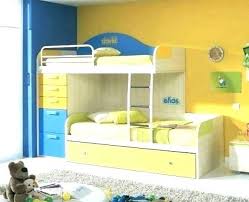 Baccho ko bed pe peshaab (toilet) karne se rokne ke nuskhe bacche din bhar kuch na kuch khaat rehta ya peete rahenge, kabhi thande ke saath garam kha liya, kabhi garam ke saath thanda kha liya. Bunk Bed Ideas For Kids Room In Hindi