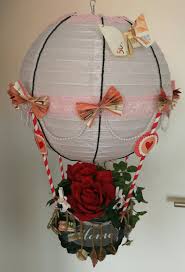 Diy Heissluftballon Geldgeschenk Von Kollegen Fur Brautpaar Geschenkideen Hochzeit Geldgeschenke Hochzeit Geschenke