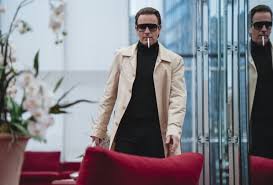 America's first superstar designer, halston rose to icon status in the 1970s when he created an empire. Bew2ay0vs Icom