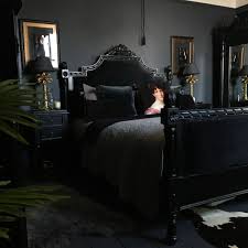 Nicola Broughton The Girl With The Green Sofa Blog Homerachel Edmonds Dark And Dramatic Home In 2020 Victorian Bedroom Black Bedroom Furniture Simple Bedroom