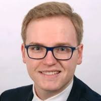 Eric Henschel's Instagram, Twitter & Facebook