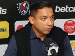 Emilio Izaguirre adelanta cuatro fichajes y revela el futuro de Mauro Ortiz