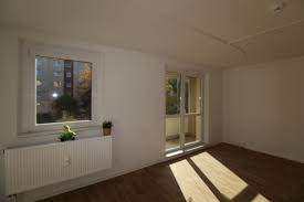 Der durchschnittliche kaufpreis für eine eigentumswohnung in magdeburg liegt bei 2.204,93 €/m². 2 Zimmer Wohnung Zu Vermieten Lunochodstrasse 67 39118 Magdeburg Mapio Net