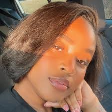 Karli Simon (@KarliJoSimon)