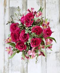 Show Mom How Much You Appreciate Her With This Gorgeous Friendship And Love Bouquet From Hallmark Flowers Availabl Flowers Mothers Day Crafts Mother Day Gifts