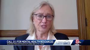 Donna Mash's Instagram, Twitter & Facebook