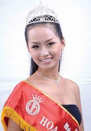 Bên dưới bài đăng, mai phương thúy nhận được rất nhiều lời khen của fan và cả bạn bè là sao hạng a nổi tiếng. Nhan Sáº¯c Hoa Háº­u Mai PhÆ°Æ¡ng Thuy Thay Ä'á»•i Ra Sao Sau 12 NÄƒm Ä'Äƒng Quang Viá»‡t Nam Má»›i