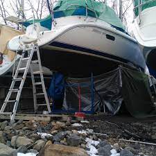 Hunter 36 Our New Little Keel Repair Shop Is All Set Up Current Outdoor Temperature Is Around 1c Marine Outdoor Instagram