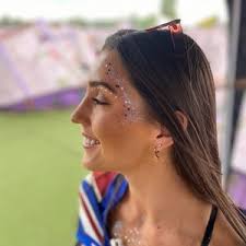 Jade Rowe (@jade.dee.rowe)