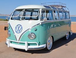 1961 Custom 23 Windows Ragtop Vw Traveler Bus Vw Bus Vintage Vw Bus Volkswagen