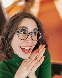 Nathalie Ouellet's Instagram, Twitter & Facebook