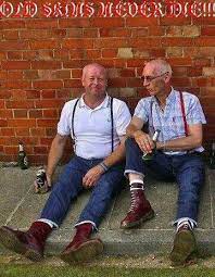 skinheads ルードボーイ スキンズ ファッション メンズ コーデ