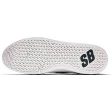 Entdecke neue styles & deine lieblingsmarken bei jd sports | kostenlose rückgabe! Nike Sb Shoes Nyjah Free Summit White Anthracite Lemon Wash 2 Snapchat Http Ift Tt 2izonfx Nike Sb Shoes Nike Sb Nike