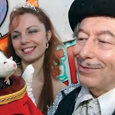 New Shane Perley-Dutcher (Wolastoqiyik/Maliseet) sculpture commission for  the front of the Abbe Museum installed 9/20/24.