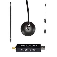 Several improvements over generic brands including use of the r820t2 tuner, improved component tolerances, a 1 ppm temperature compensated oscillator (tcxo), sma f connector, aluminium case with passive cooling, bias tee circuit and break out pads for easy direct sampling modification. The Best Nooelec Nesdr Smart V4 Bundle Premium Rtl Sdr W Aluminum Enclosure 0 5ppm Tcxo Sma Input 3 Antennas Rtl2832u R820t2 Based Software Defined Radio 2019 Mini Set