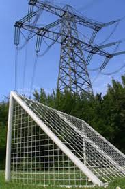 Advantages town • the public transport is reasonable • good services • choice of schools. How Close Is Too Close When Living Near Transmission Power Lines En Geovital Com En