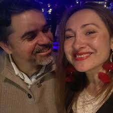 Dump with him porque es su día 🥳❤️ Hoy celebra años el amor de mi vida. Y  yo celebro su existencia todos los días, porque desde que llegó, todo tiene  más luz