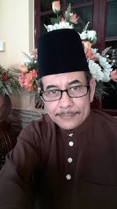 A malaysian museum organises an exhibition on western ghosts and goblins in an effort to attract more visitors to the museum. Salam Semua Usop Wilcha Menghonjang Makhluk Muzium Facebook