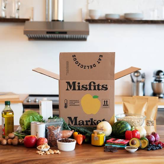 Misfits Market Organic Produce Box