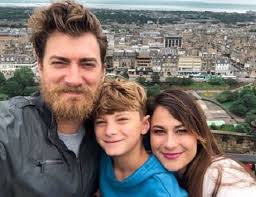 Rhett mclaughlin's parents are called jim and diane. Shepherd Mclaughlin Bio Age Wiki Height Net Worth 2020 Movies Actor