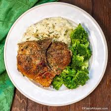 Add the pork chops and cook until nicely browned, about 3 minutes. Instant Pot Smothered Pork Chops Flavor Mosaic