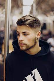 1001 idees coiffure homme cheveux longs criniere domptee. Unique Coiffure Homme Mi Long Coiffure Homme Coiffure Homme Mi Long Coiffure Homme Tendance
