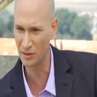 90+ "Daniel Daniel" profiles