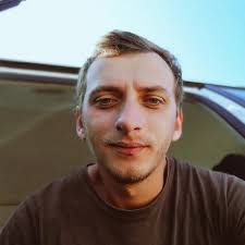 Dmitriy Bond manager 👨🏻‍💻🏛️ (@gariklop) • Threads, Say more