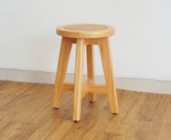 Bangku ini juga bisa kita pakai untuk bangku santai ditaman depan rumah ataupun di. Harumi Stool Bangku Kayu Rotan Minimalis Uwitan