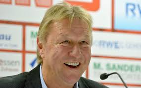 At the age of 24, horst hrubesch was still playing for sc westtunnen, a small … Hrubesch Erhalt Nrw Verdienstorden