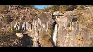 Complexe sportif près du lycée au nord de castres (tarn 81) au départ de castres suivre le trace jaune de la parulle arrivé a burlats. Cascade Du Saut De La Truite Youtube