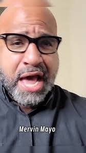 Julia Mayle's Instagram, Twitter & Facebook