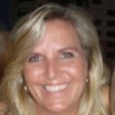 Lisa Robinson (@lmrobinson1966)