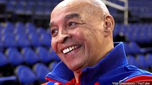 Harlem Globetrotters great Curly Neal dies at 77